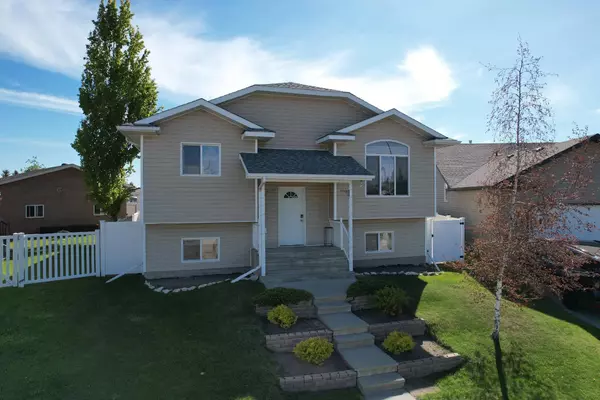 51 Kreiner CRES, Whitecourt, AB T7S1X5