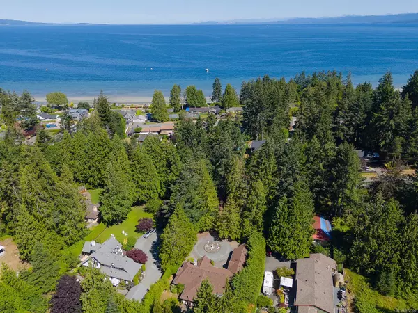 Qualicum Beach, BC V9K 1B5,2526 Island Hwy W