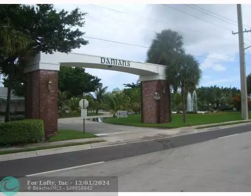 Dania Beach, FL 33004,608 NE 2nd St  #138