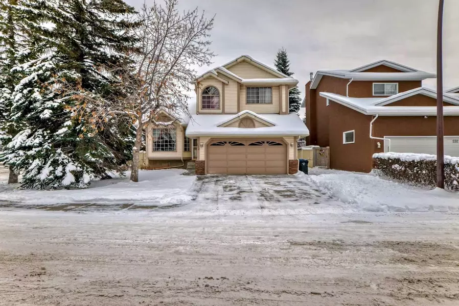 236 Scenic Hill Close NW, Calgary, AB T3L 1P6