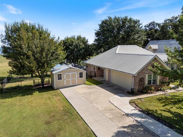 West Tawakoni, TX 75474,1012 Shoreline Drive