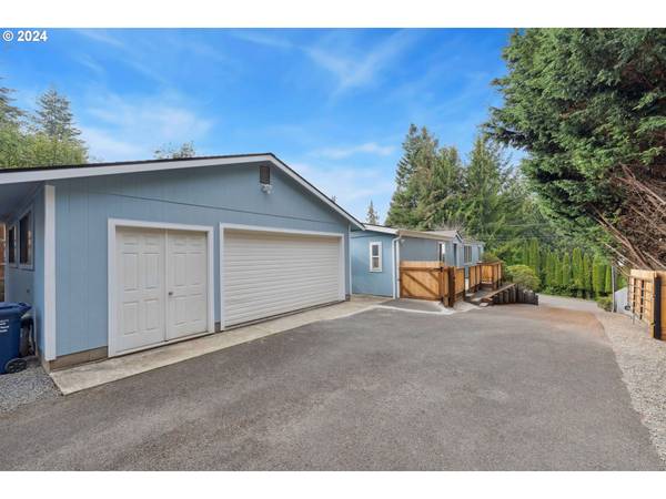 86 WOODRIDGE RD, Coquille, OR 97423