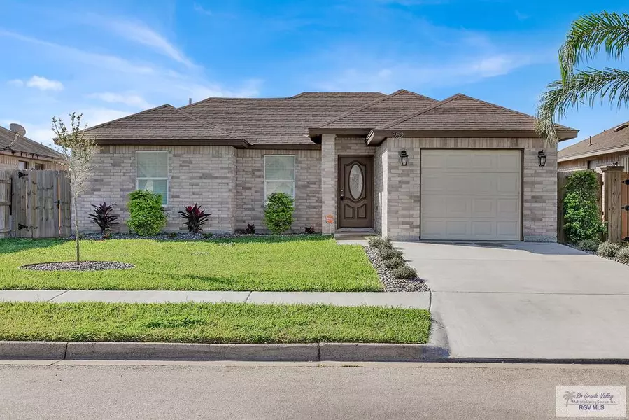 552 FRESA LN., Brownsville, TX 78521