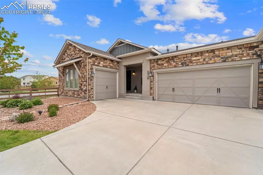 6310 Resplendent CT, Colorado Springs, CO 80924