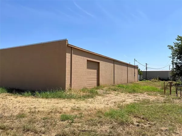 Burleson, TX 76028,147 Industrial Park Boulevard