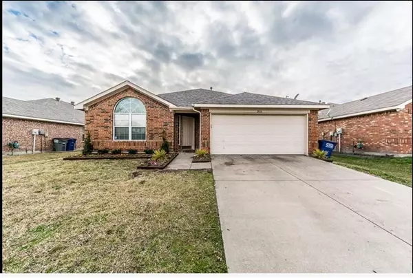 2016 Falls Creek Drive, Little Elm, TX 75068