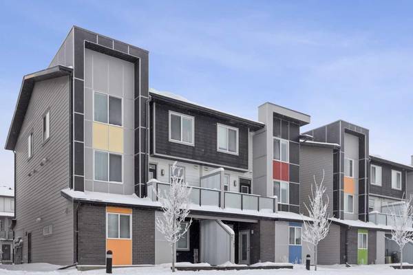 130 Redstone WALK Northeast #203, Calgary, AB T3N 1M6