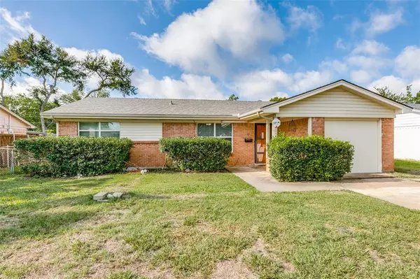 522 Fairview Drive, Richardson, TX 75081