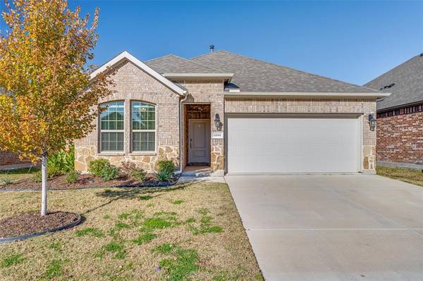 11001 Gold Pan Trail, Aubrey, TX 76227