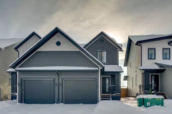 816 South Point Heath Southwest, Airdrie, AB T4B4B3