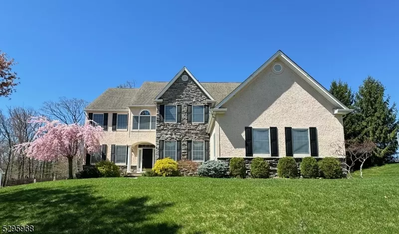 6 Bakley Ter, West Orange Twp., NJ 07052