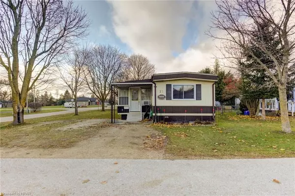 Howick, ON N0G 1V0,3075 MARY ST #12