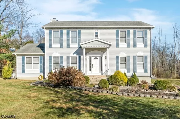 26 Countryside Rd, Knowlton Twp., NJ 07832