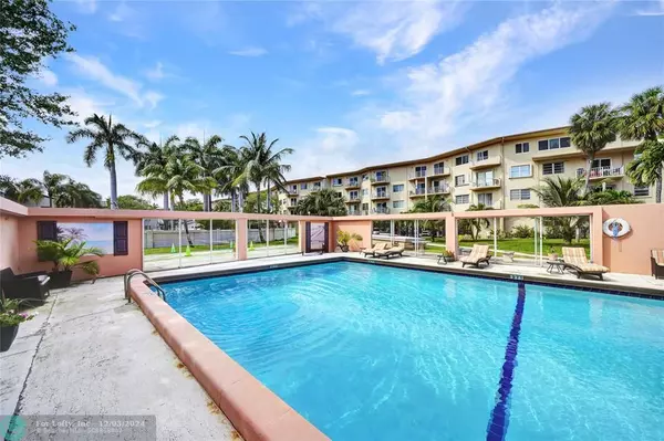 Lauderdale By The Sea, FL 33062,1967 S Ocean Blvd  #419-C