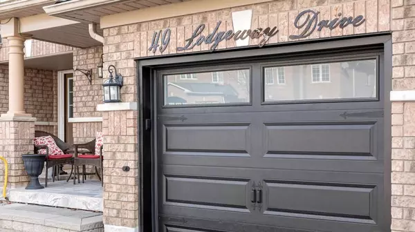 49 Lodgeway DR, Vaughan, ON L6A 3S4