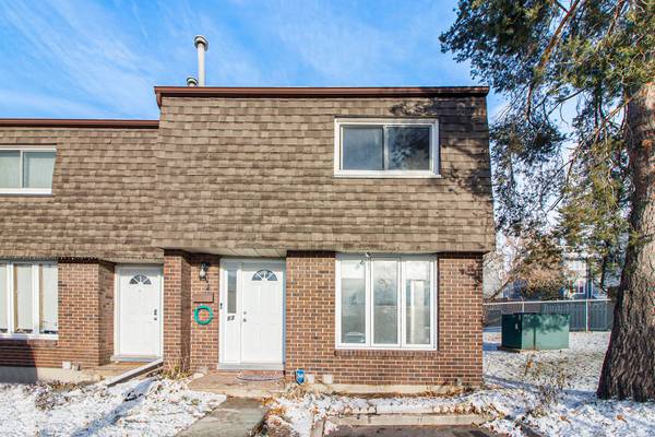 3301 McCarthy RD #17, Hunt Club - Windsor Park Village And Area, ON K1V 9X5