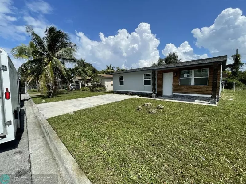 3040 NW 8th Pl, Fort Lauderdale, FL 33311