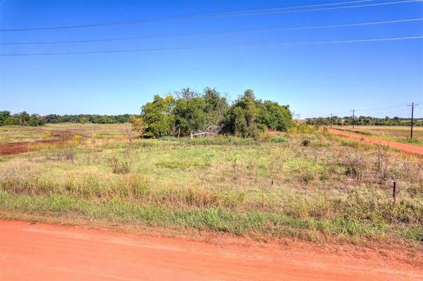 44 Tract, Winding Trails Land, Crescent, OK 73003