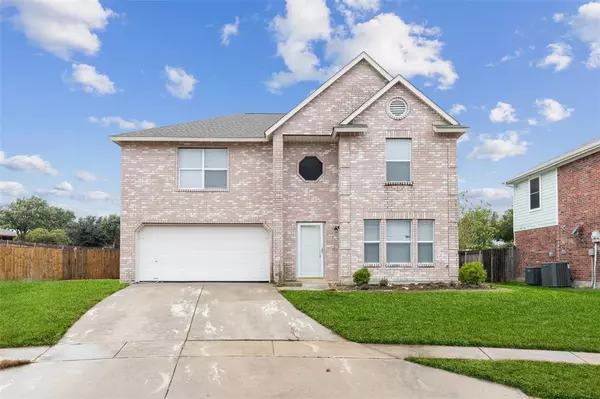 8551 Birch Creek Road, Fort Worth, TX 76244