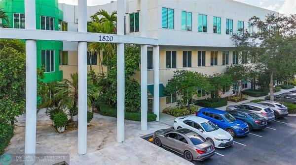 Weston, FL 33326,1820 N Corporate Lakes Blvd  #106