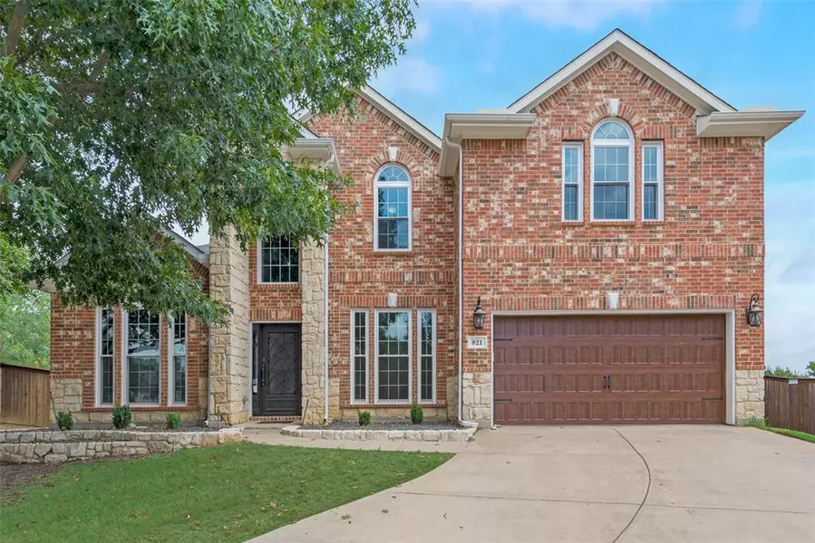 821 Greenwood Drive, Burleson, TX 76028