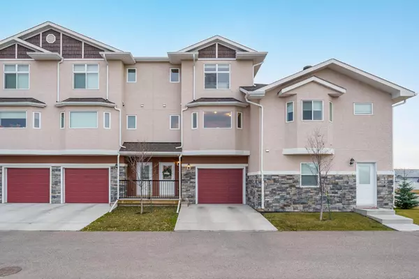 Strathmore, AB T1p 0B1,422 Strathcona CIR