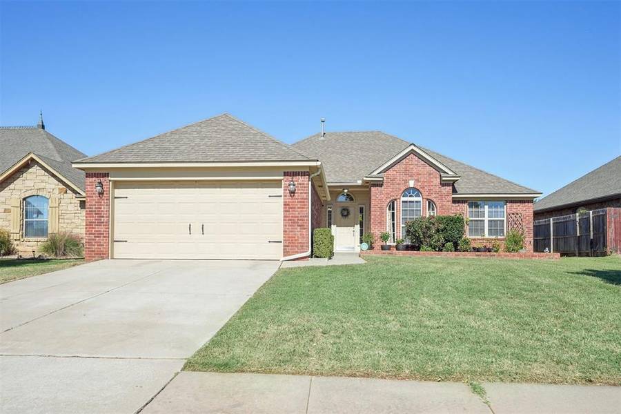 2625 SE 10th Street, Moore, OK 73160