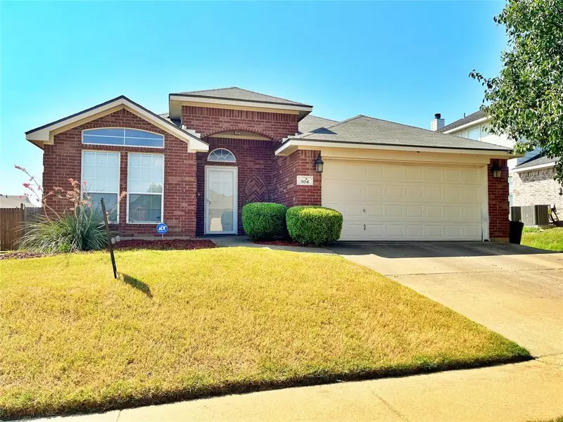 304 Kennedy Drive, Crowley, TX 76036