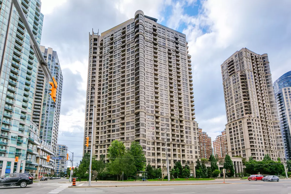 Mississauga, ON L5B 4P5,3888 Duke Of York BLVD #827