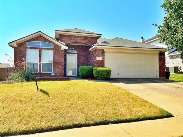 304 Kennedy Drive,  Crowley,  TX 76036