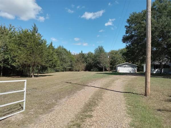 Bonham, TX 75418,3138 County Road 2610