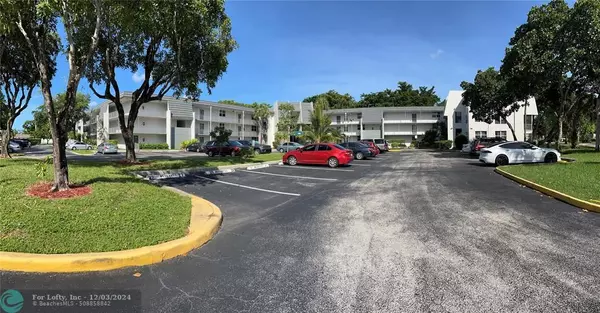 9101 Lime Bay Blvd  #212, Tamarac, FL 33321