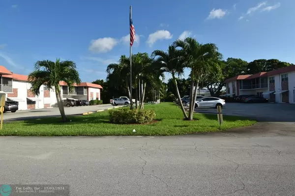 Pompano Beach, FL 33064,3550 NW 8th Ave  #401