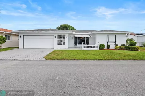 5804 NW 87th Ter, Tamarac, FL 33321