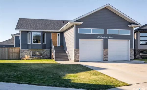 11 Wickens PLACE, Prince Albert, SK S6X 0A4