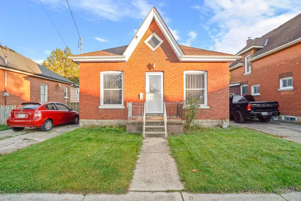 Brantford, ON N3S 1M2,46 Bishop ST