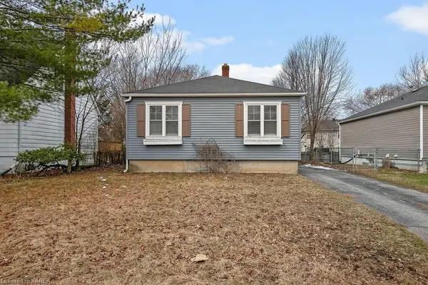 Kingston, ON K7L 4P1,58 HELEN ST