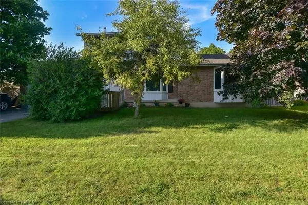 Kingston, ON K7P 1A8,916 MILFORD DR