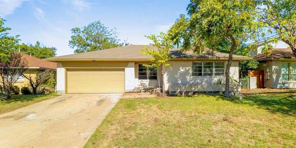 2243 Larry Drive, Dallas, TX 75228