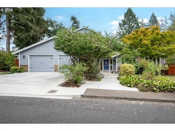 2618 ORCHARD HILL PL, Lake Oswego, OR 97035