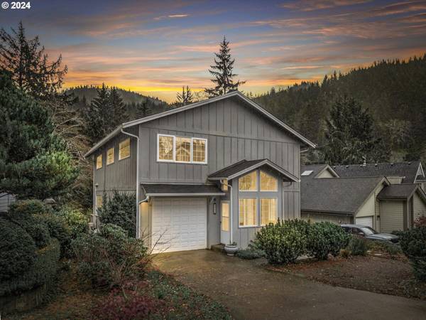 444 COMBS CIR, Yachats, OR 97498