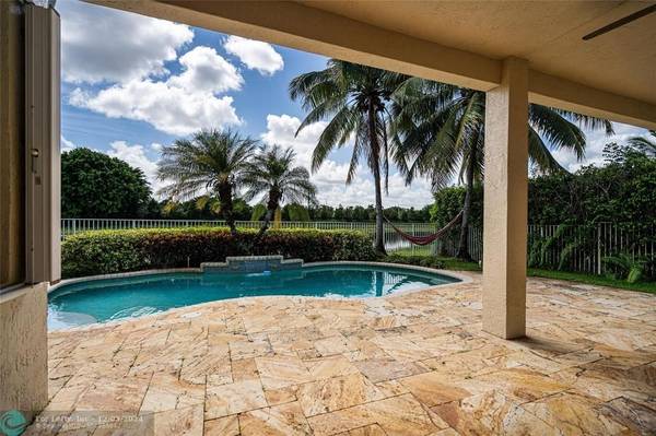 Weston, FL 33327,695 Nandina Dr