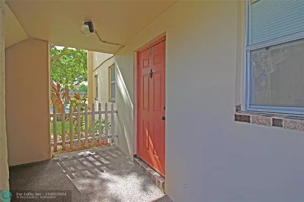 Fort Lauderdale, FL 33322,2901 Sunrise Lakes Dr  #101