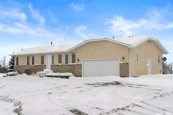 8 Deneve DRIVE, Edenwold Rm No. 158, SK S4L 5B1