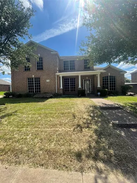 716 Candle Meadow Boulevard, Desoto, TX 75115