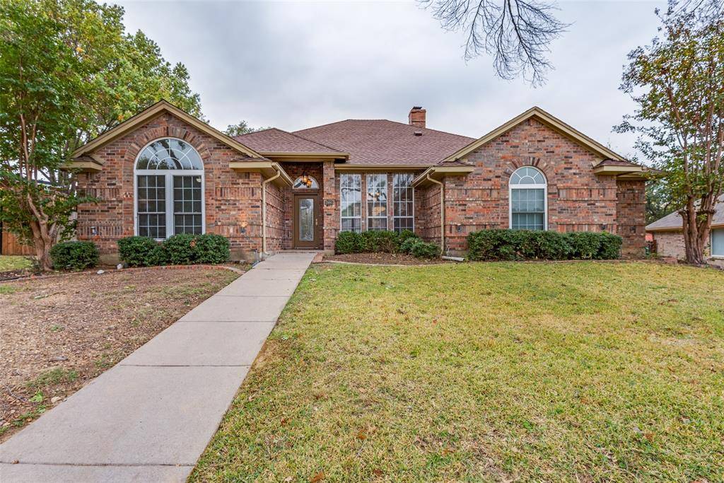 3807 Kentucky Court, Grand Prairie, TX 75052