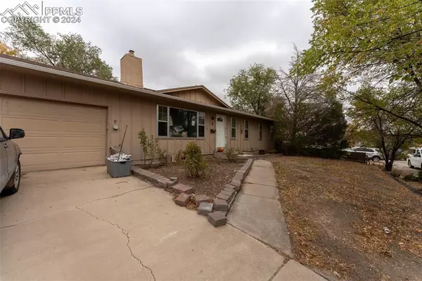 Pueblo, CO 81001,5 Grissom PL