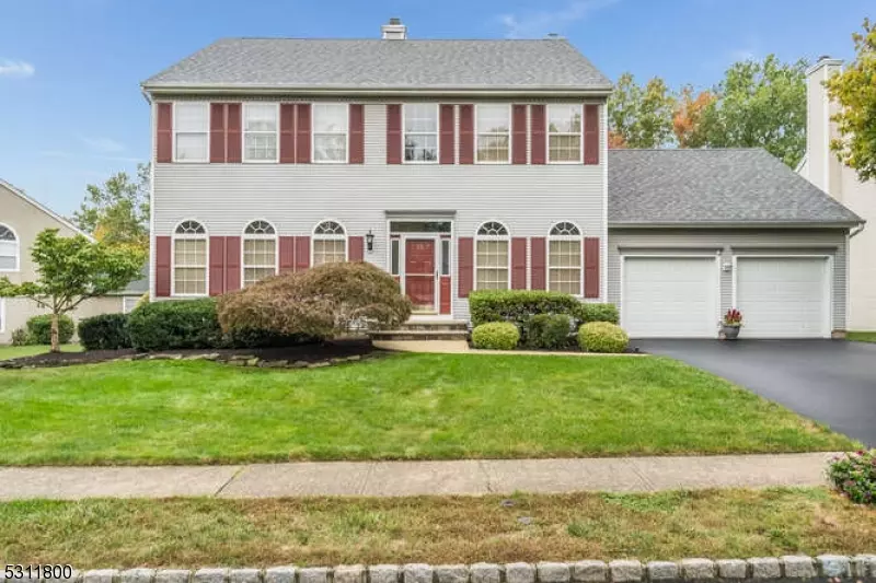 22 Stone House Dr, Readington Twp., NJ 08889