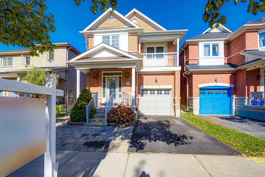 62 Warren Bradley ST, Markham, ON L6C 2W4