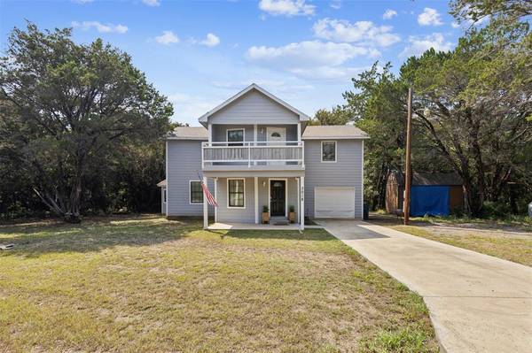 3018 Scorpio Drive, Granbury, TX 76049